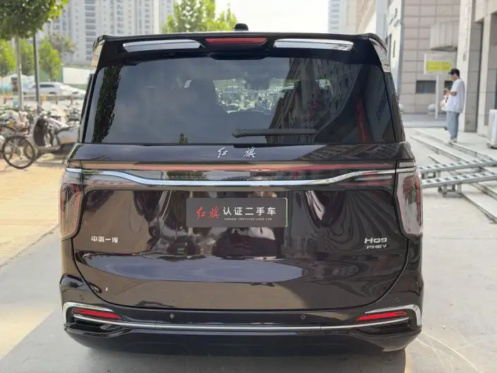 HONGQI HQ9 PHEV 2024 Model 4WD Business Edition – фото 6