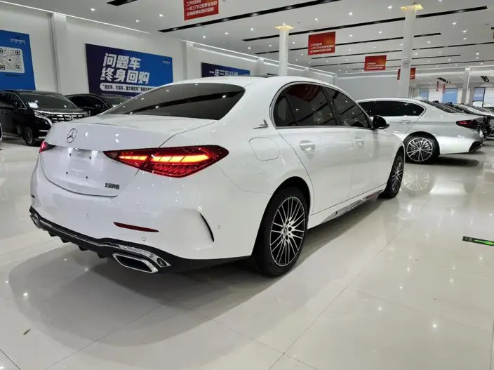 Mercedes-Benz C-Class 2024 Model Facelift II C 260 L Sports Edition – фото 6