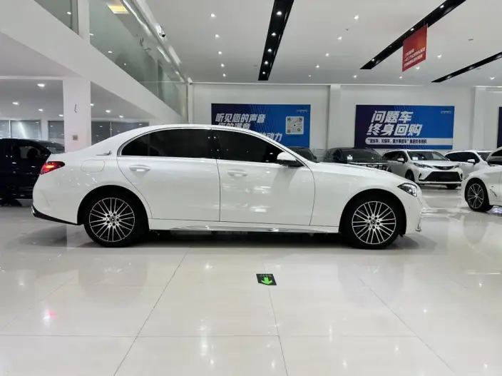 Mercedes-Benz C-Class 2024 Model Facelift II C 260 L Sports Edition – фото 7