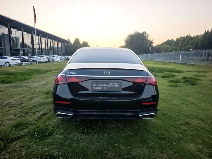 Mercedes-Benz E-Class Imported 2024 Model E 260 Sports Edition – фото 6