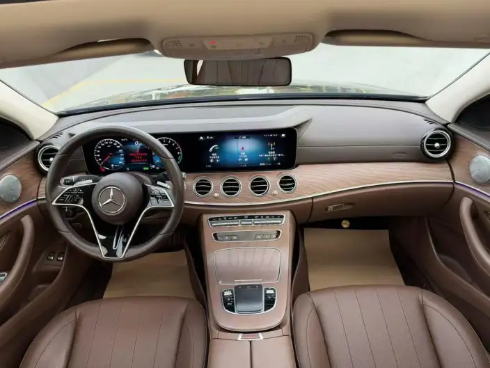 Mercedes-Benz E-Class PHEV 2022 Model Facelift II E 350 e L sedan – фото 7
