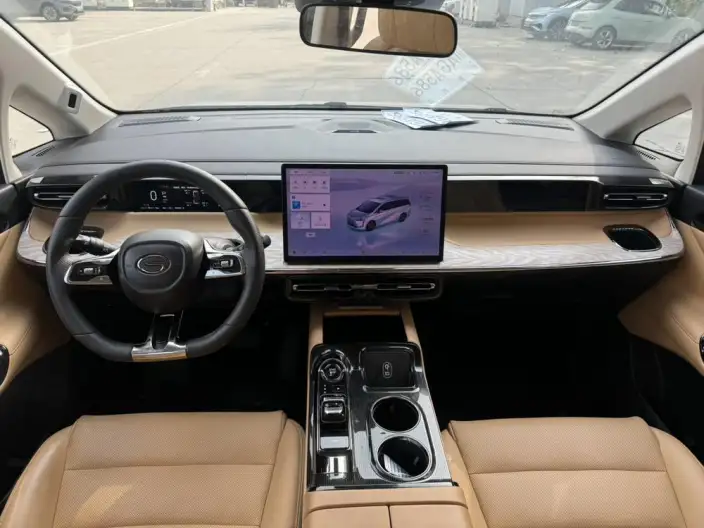 GAC Trumpchi E8 PHEV 2024 Model 2.0ATK 150km MAX+ – фото 7