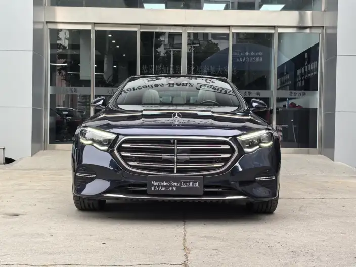 Mercedes-Benz E-Class 2024 Model E 300 L Luxury Model sedan – фото 2