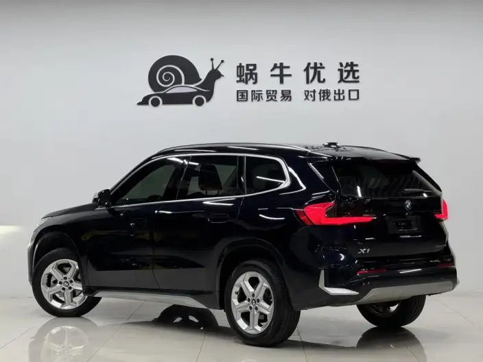 BMW X1 2023 Model sDrive20Li X Design Set – фото 4