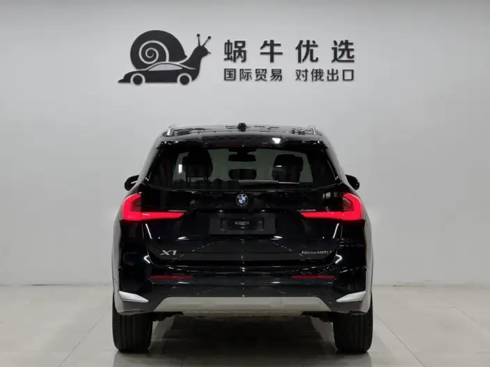 BMW X1 2023 Model sDrive20Li X Design Set – фото 5