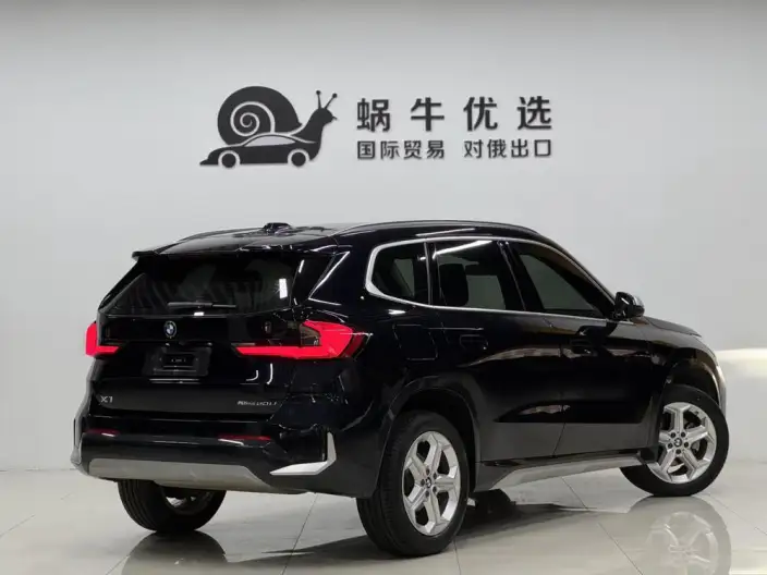 BMW X1 2023 Model sDrive20Li X Design Set – фото 6