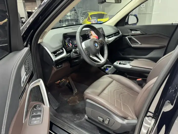 BMW X1 2023 Model sDrive20Li X Design Set – фото 9