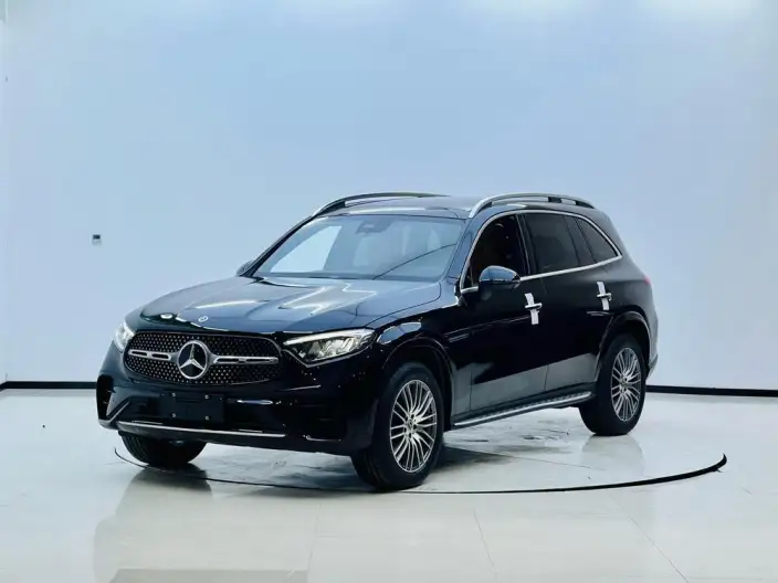 Mercedes-Benz GLC 2025 Model GLC 300 L 4MATIC Dynamic Model 5 seat – фото 1