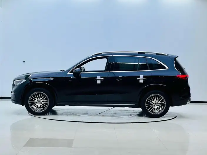 Mercedes-Benz GLC 2025 Model GLC 300 L 4MATIC Dynamic Model 5 seat – фото 3