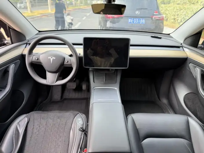 Model Y 2023 Model Rear-wheel drive version – фото 8