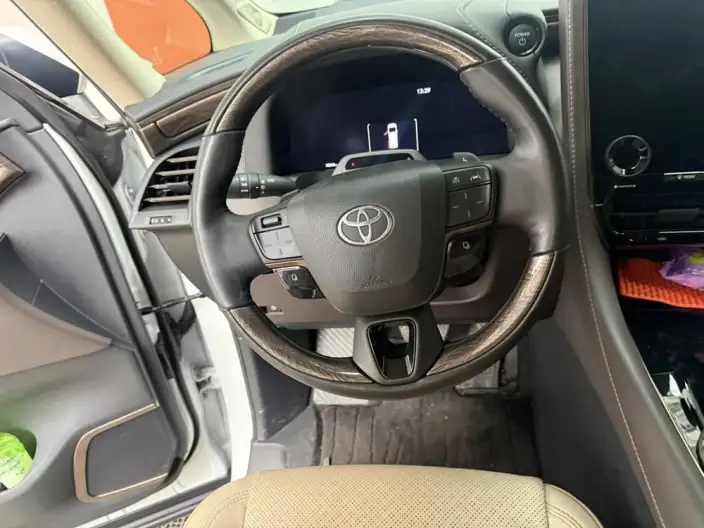 Elfa 2024 Model 2.5T Automatic 4WD 7 seat Parallel Imported – фото 8
