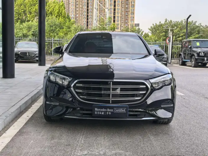 Mercedes-Benz E-Class 2025 Model E 300 L Luxury Model sedan – фото 2