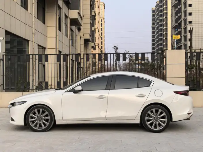 Mazda3 Axela 2023 Model 2.0L Automatic Zhi Ya Edition