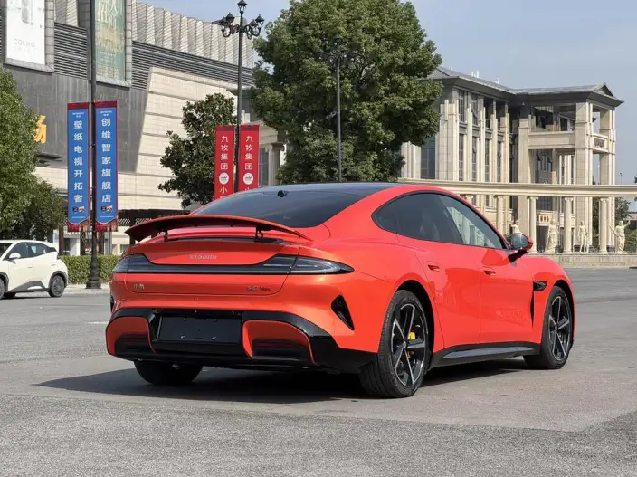 Xiaomi SU7 2024 Model 4WD Ultra-long Endurance Max Edition – фото 6