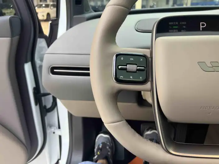 Li Auto i6 2025 Model 2WD Standard Edition – фото 7