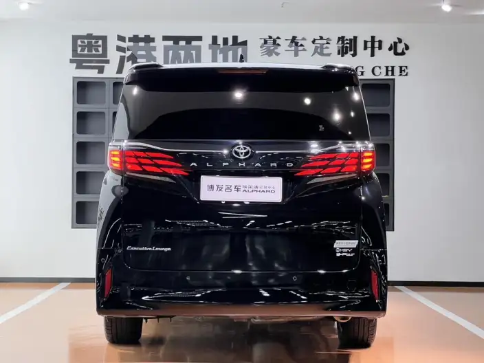 Elfa 2023 Model 2.5L Intelligent Hybrid 4WD Premium – фото 4