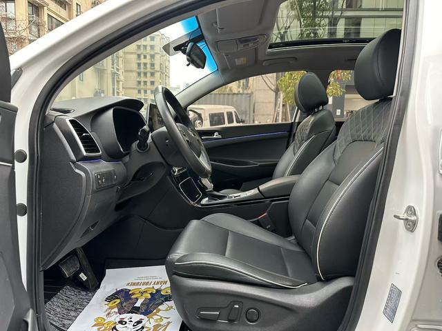 Hyundai Tucson 2019 280TGDi DCT 2WD Fashion China V – фото 5