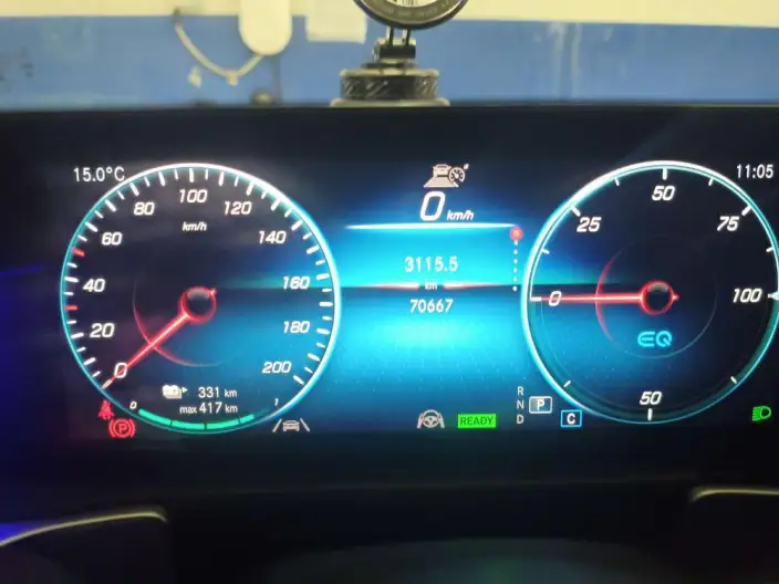 Mercedes-Benz EQB 2022 Model EQB 350 4MATIC First Edition Special Edition – фото 6