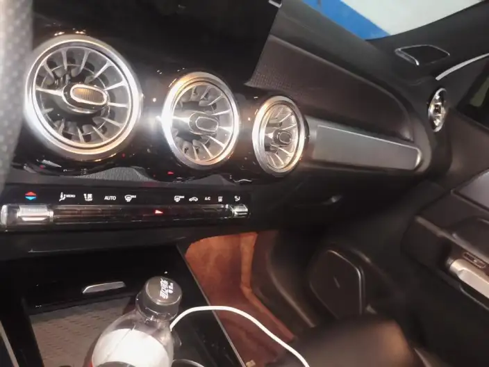 Mercedes-Benz EQB 2022 Model EQB 350 4MATIC First Edition Special Edition – фото 8