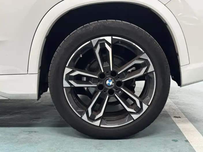 BMW X1 2023 Model sDrive25Li M Sports Set – фото 9