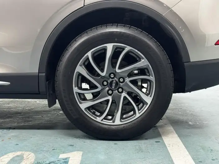 Lincoln Corsair 2022 Model 2.0T 2WD Exclusive Edition – фото 9