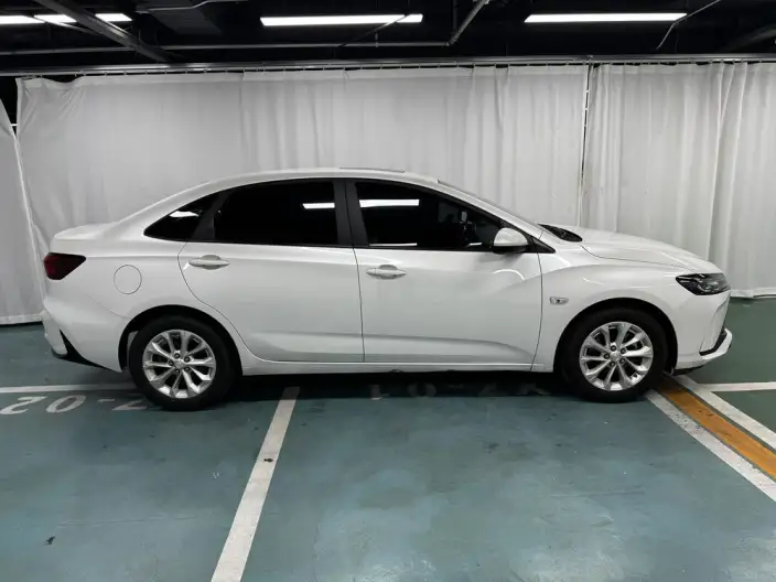 Chevrolet Corolla 2024 Model 1.5L DCT Yuexiang Edition – фото 8