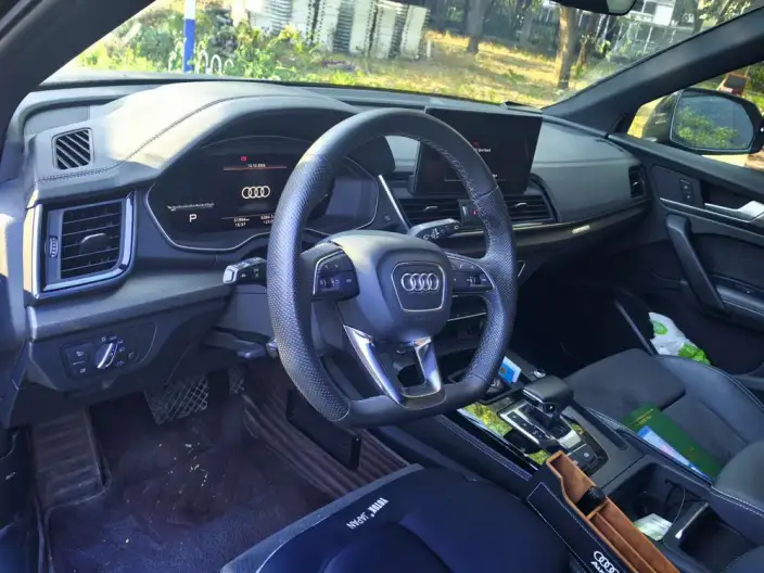 Audi Q5L Sportback 2023 Model 40 TFSI Luxury Model – фото 8