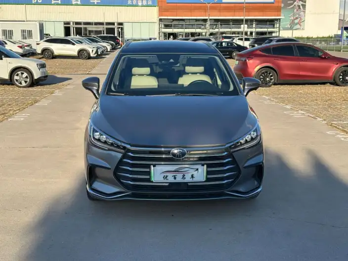 BYD Song MAX DM 2022 Model DM-i 105KM Flagship Model – фото 2