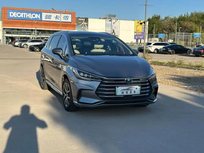 BYD Song MAX DM 2022 Model DM-i 105KM Flagship Model – фото 3