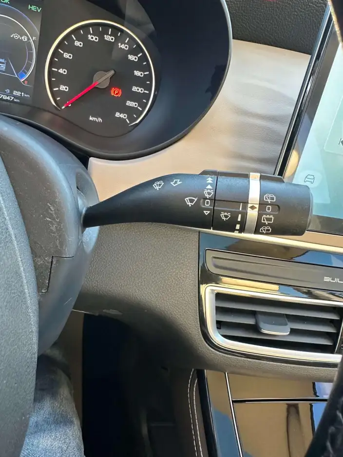 BYD Song MAX DM 2022 Model DM-i 105KM Flagship Model – фото 8