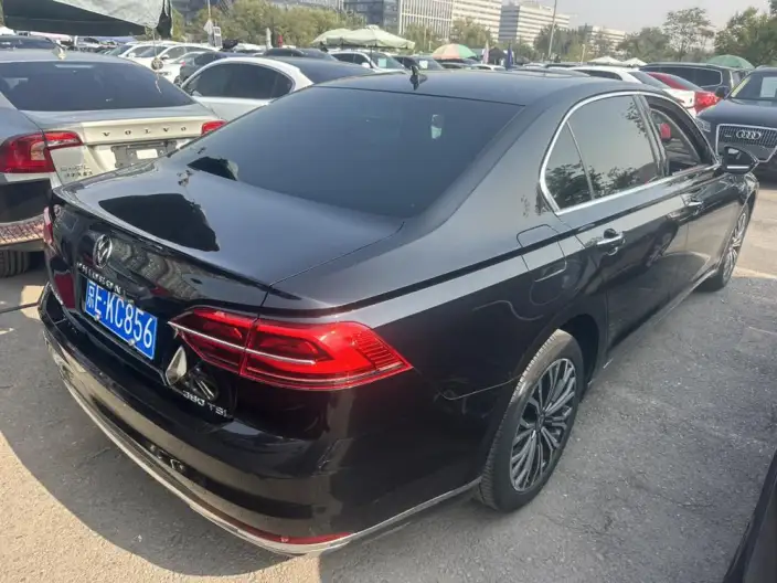 Volkswagen Phaeton 2021 Model 380TSI Deluxe Edition – фото 5