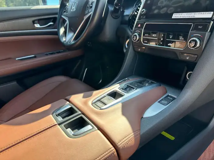 Honda Avancier 2020 Model 370 TURBO 9AT Exclusive Edition AWD – фото 10