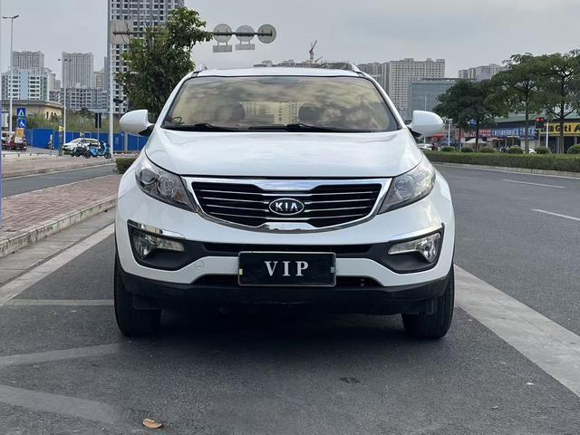 Kia Sportage 2014 модификация 2.0L автоматическое 2WD Edition GL – фото 2