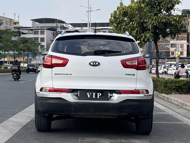 Kia Sportage 2014 модификация 2.0L автоматическое 2WD Edition GL – фото 5