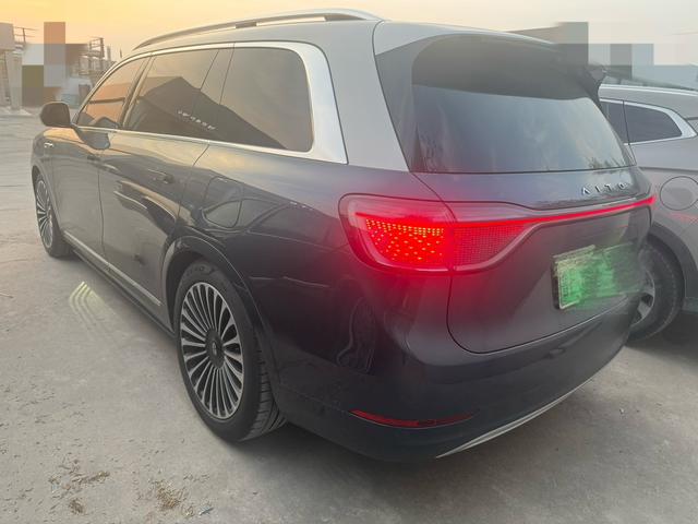 AITO M9 2024 Extended-Range Ultra 5-seater – фото 11