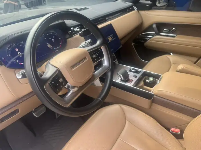 Range Rover 2023 Model 3.0 L6 360PS Shengshi Edition – фото 10