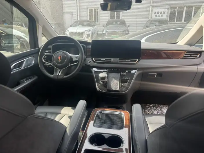 HONGQI HQ9 2024 Model Business Edition – фото 8