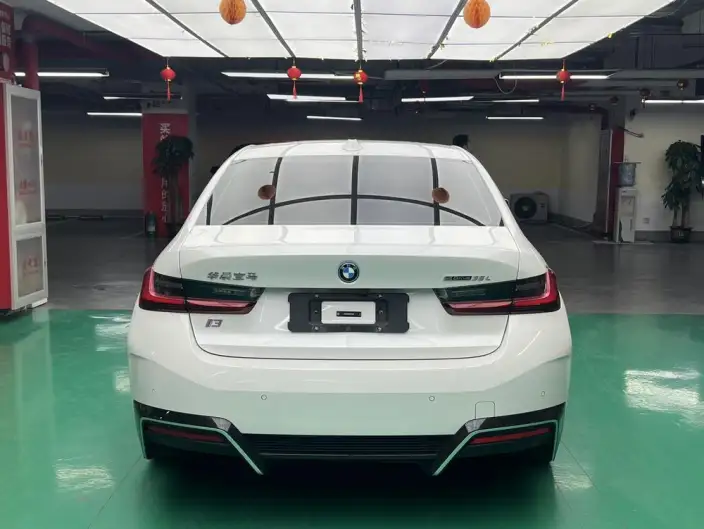 BMW i3 2023 Model eDrive40L Night Set – фото 6