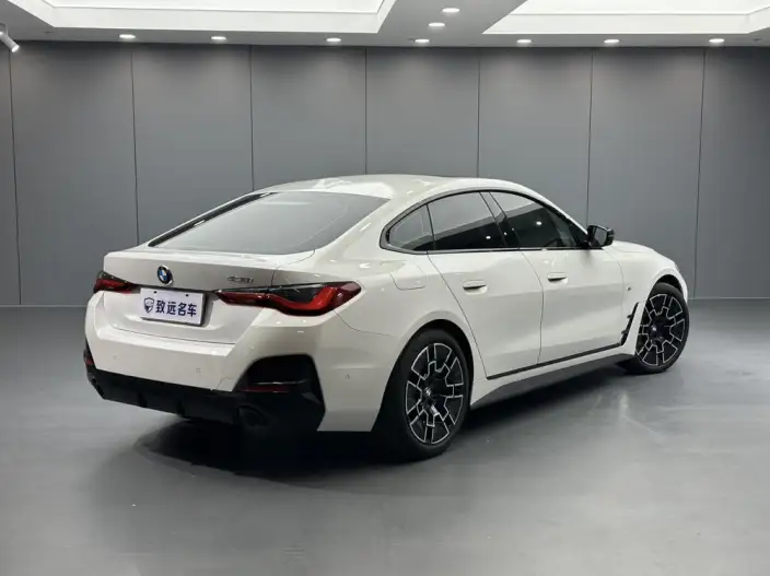 BMW 4 Series 2024 Model 425i Gran Coupe M Sports Set – фото 7