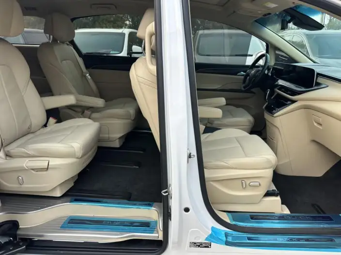 Buick GL8 2022 Model ES Luzun 653T Exclusive Model – фото 9