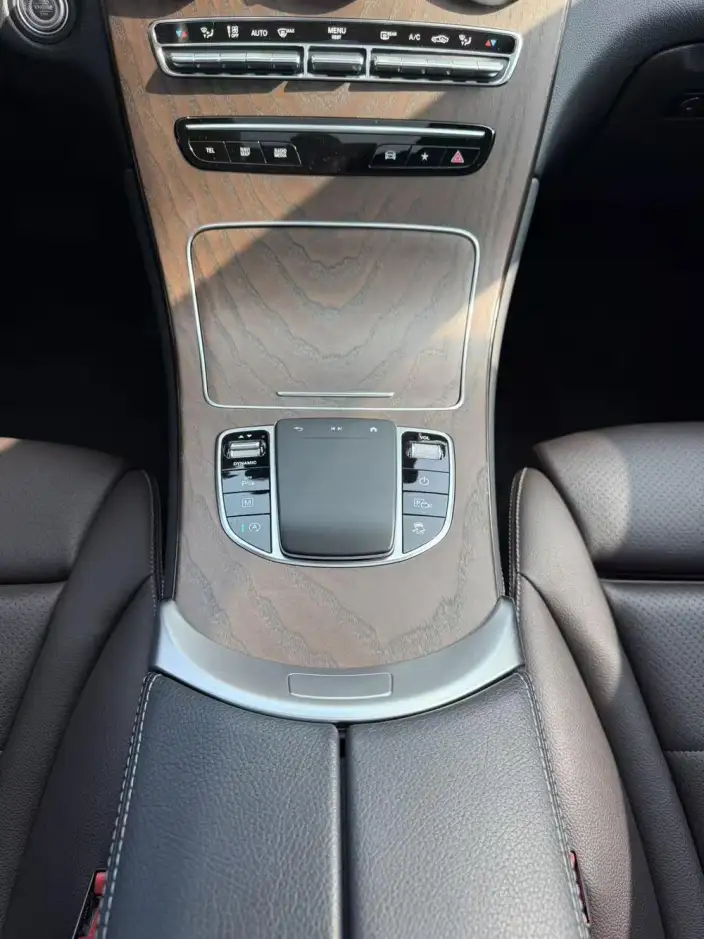 Mercedes-Benz GLC 2022 Model GLC 300 L 4MATIC Dynamic Model – фото 8