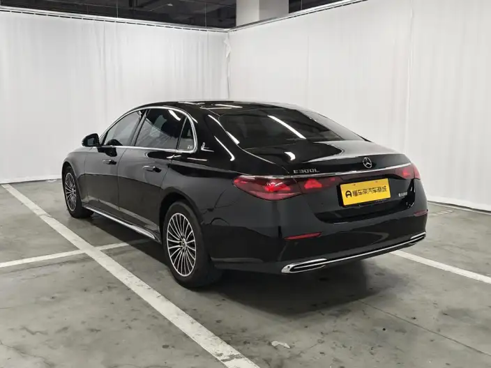Mercedes-Benz E-Class 2025 Model Facelift E 260 L sedan – фото 5