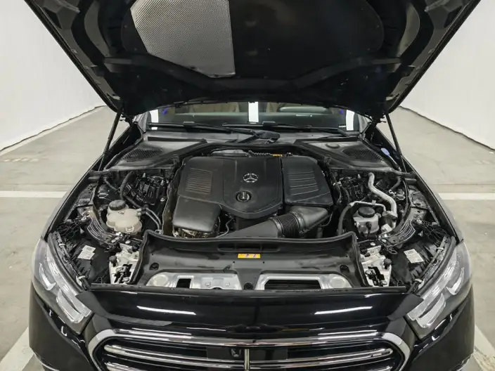 Mercedes-Benz E-Class 2025 Model Facelift E 260 L sedan – фото 10