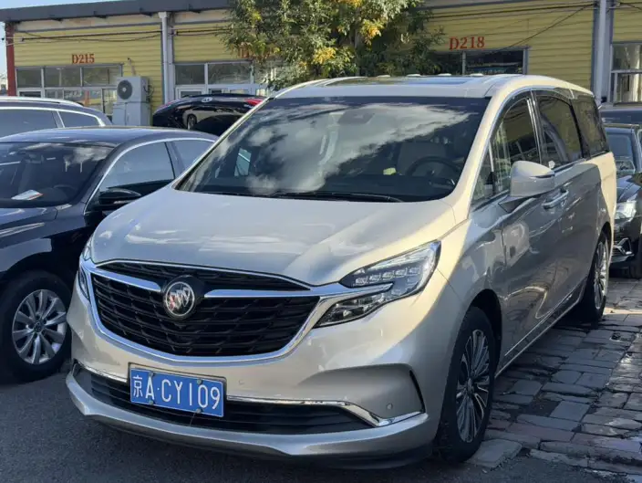 Buick GL8 2022 Model ES Luzun 653T Flagship Model
