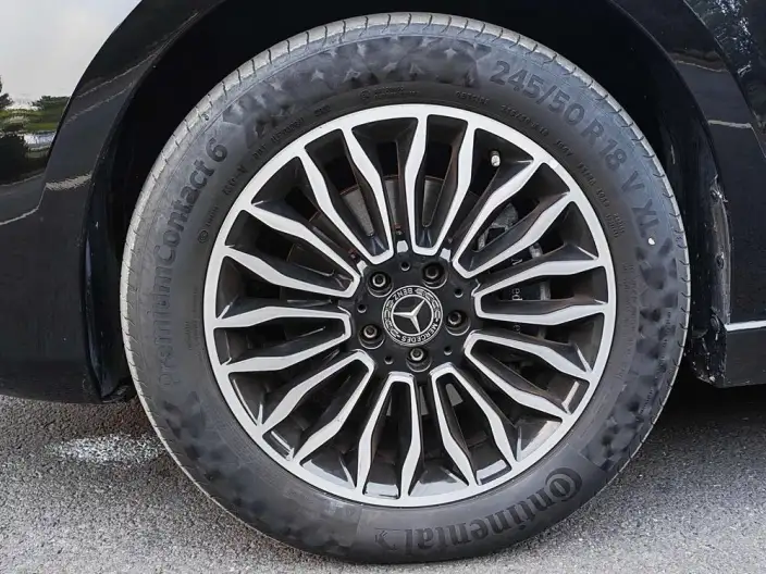 Mercedes-Benz V-Class 2022 Model V 260 Premium Edition – фото 8