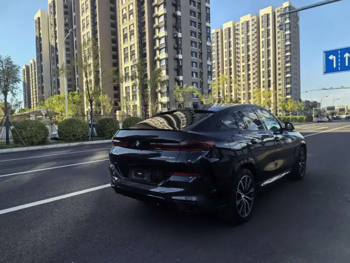BMW X6 2023 Model Facelift xDrive30i M Sports Set – фото 6