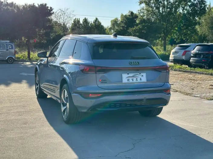 AUDI Q6L e-tron 2026 Model Ultra-long Endurance – фото 5