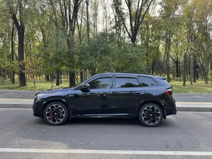 BMW X1 2024 Model M35Li – фото 3