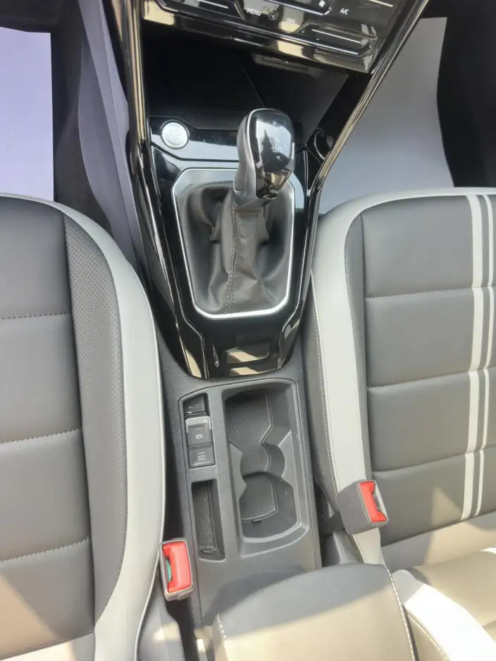 Volkswagen T-Roc 2024 Model 300TSI DSG Chenguang Edition – фото 10
