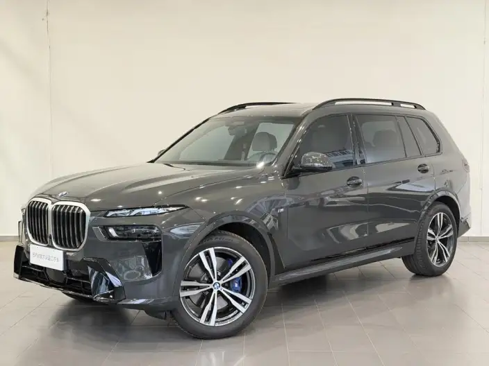 BMW X7 2024 Model xDrive40i Exclusive Model M Sports Set 7 seat – фото 1